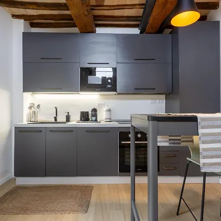 Fede Urban Flat - Posto Auto E Metro - Italywego