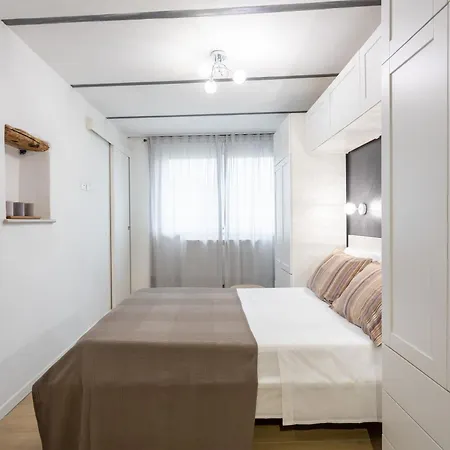 Fede Urban Flat - Posto Auto E Metro - Italywego Perugia