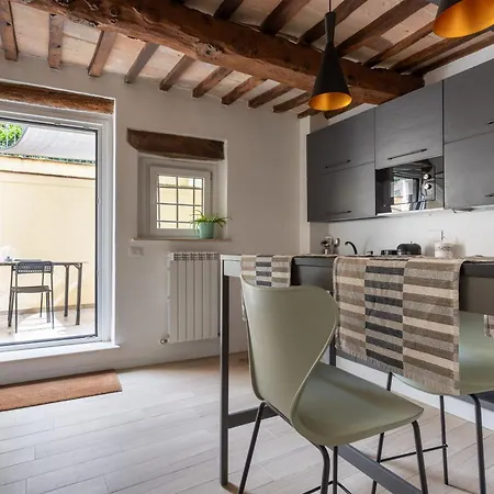 Fede Urban Flat - Posto Auto E Metro - Italywego *